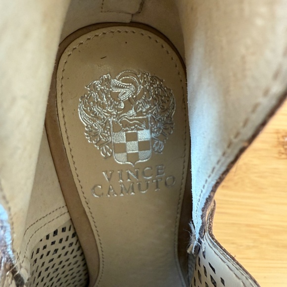 Vince Camuto Brown Ankle Booties - Picture 8 of 10